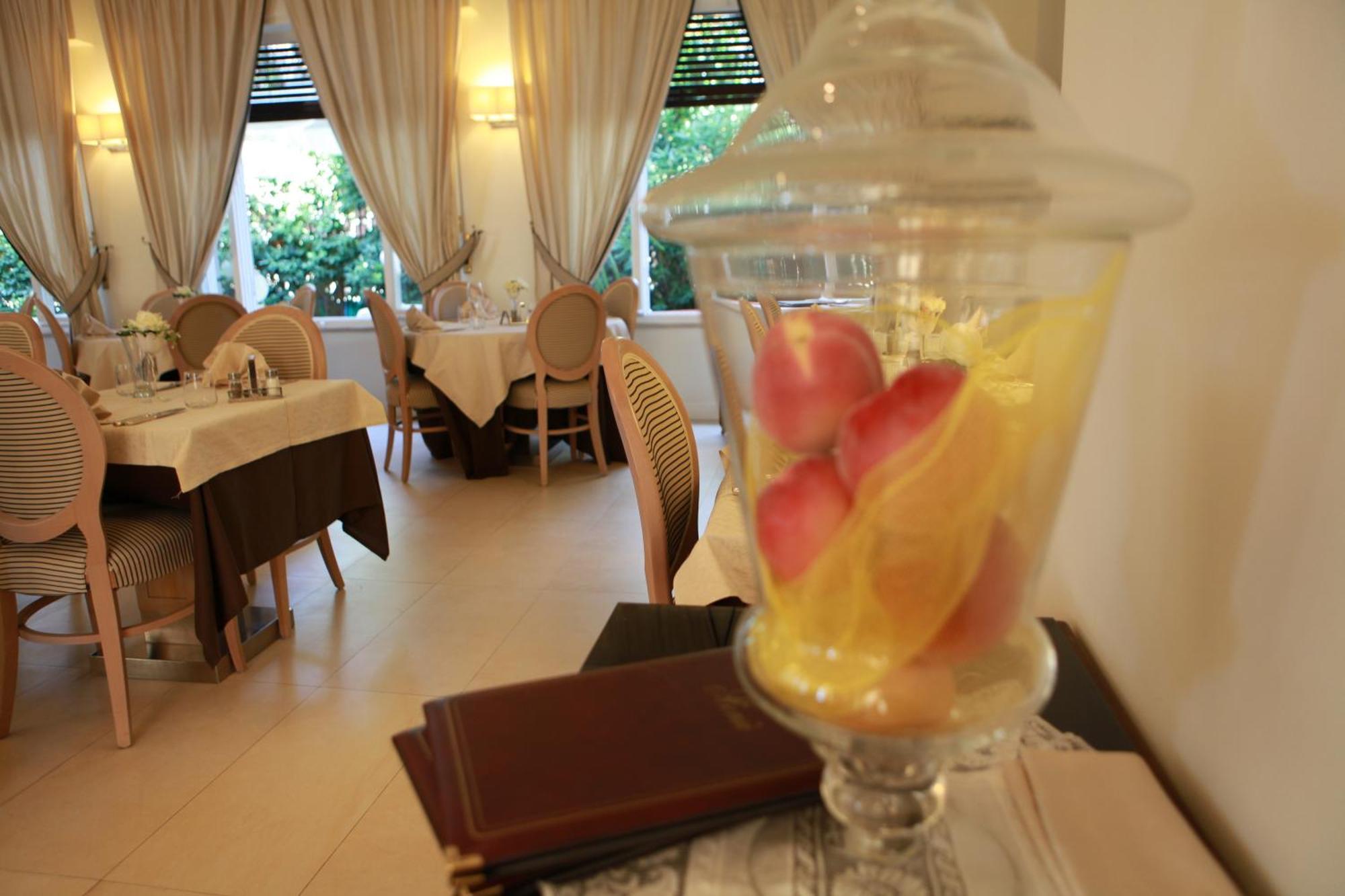 Hotel Tirreno Castiglioncello Eksteriør billede